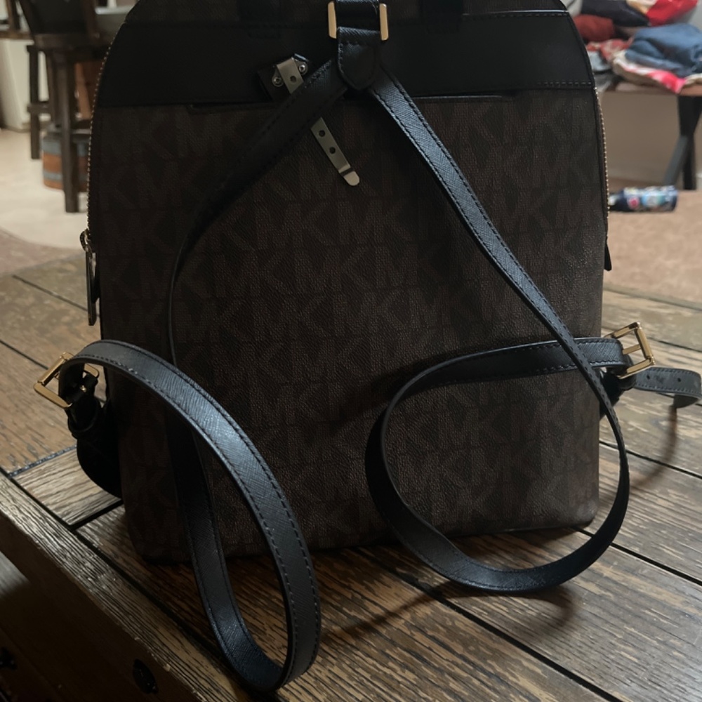 Bag - Picture 2 of 2